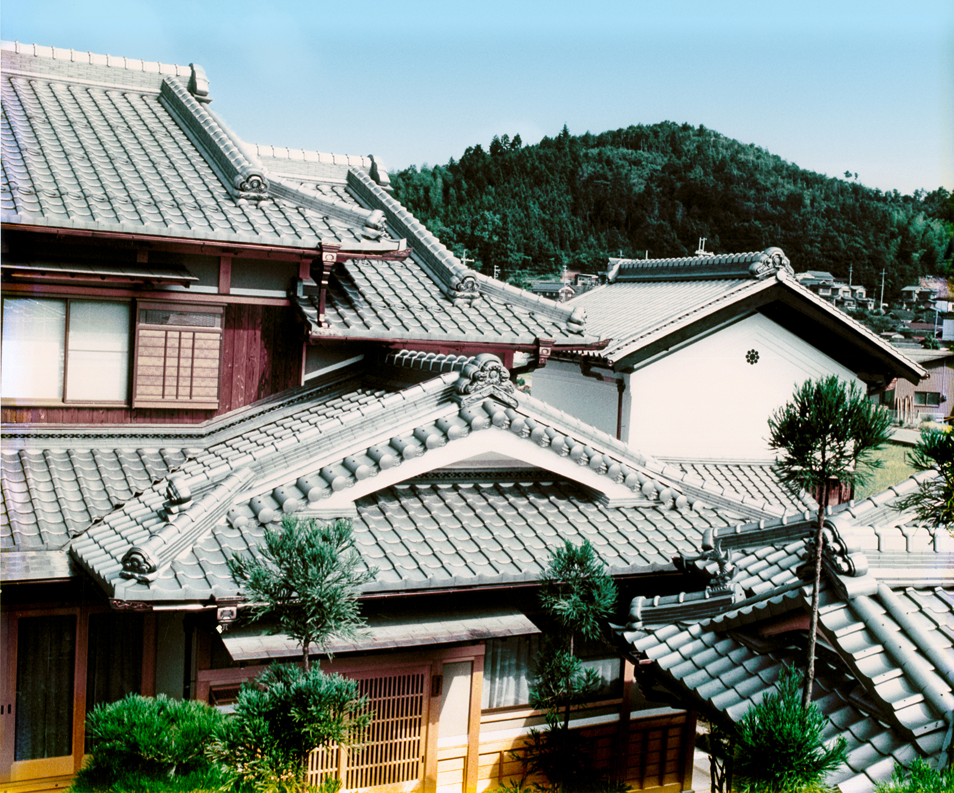 人見屋根店 | 京都の瓦工事ならお任せください 創業150年の京都の瓦 ...